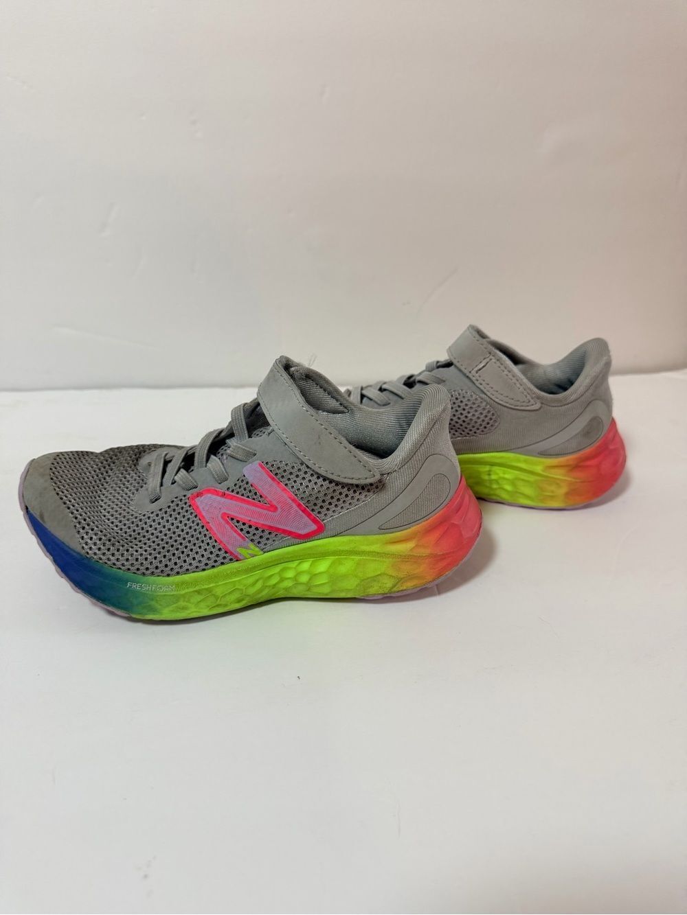 New Balance Kids Fresh Foam Arishi Shoes Size 12.5 Gray Rainbox Multicolor